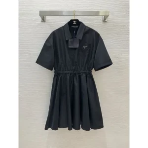 2025SS ワンピース PRADA プラダ 昨年も人気のアイテム新品 商品画像 1