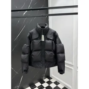 2025FW BALENCIAGA バレンシアガ 今季完売必至 ダウンジャケット 商品画像 1