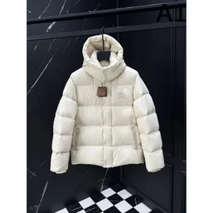2025FW BURBERRY バーバリー 海外限定プレミアモデル ダウンジャケット 商品画像 1