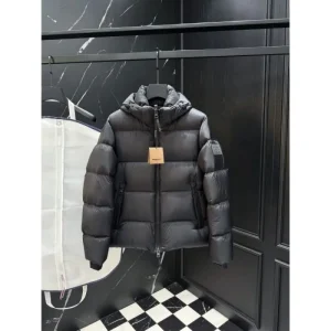2025FW BURBERRY バーバリー 安定した人気の冬新作 ダウンジャケット 商品画像 1