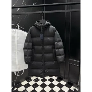 2025FW MONCLER モンクレール オンライン限定モデル ダウンジャケット 商品画像 1
