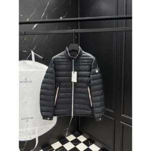 2025FW MONCLER モンクレール 秋冬限定セールモデル ダウンジャケット 商品画像 1