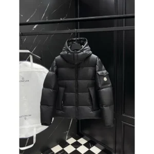 2025FW MONCLER モンクレール セール・早い者勝ち ダウンジャケット 商品画像 1