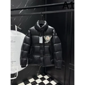 2025FW MONCLER モンクレール 存在感抜群の新作 ダウンジャケット 商品画像 1