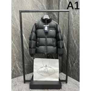 2025FW PRADA プラダ 新作限定・人気急上昇 ダウンジャケット 商品画像 1