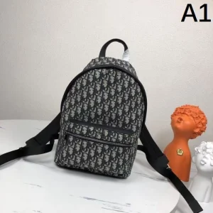 2025SS バックパック DIOR ディオール ただいま期間限定割引中 商品画像 1