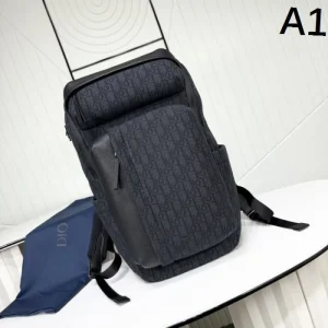 2025FW バックパック DIOR ディオール 秋冬継続トレンド 人気必至の上質バックパック 商品画像 1