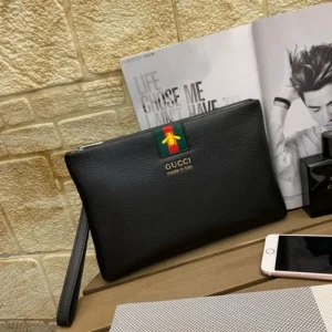 2025FW クラッチバッグ GUCCI グッチ 秋にぴったり 洗練された新作コレクション 商品画像 1