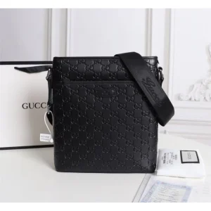 2025FW ショルダーバッグ GUCCI グッチ 秋冬注目アイテム 洗練デザインで魅力倍増 商品画像 1