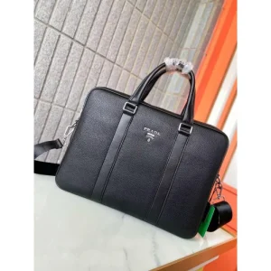 PRADA プラダ ブリーフケース 2025SS 最旬トレンドをおさえた春夏新作レプリカ 商品画像 1