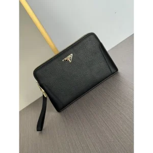 PRADA プラダ クラッチバッグ 2025SS 希少!取り扱い店舗限定アイテム 商品画像 1