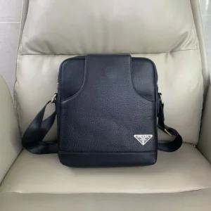 PRADA プラダ ショルダーバッグ 2025SS 最新作!大人気&話題沸騰中のアイテム 商品画像 1