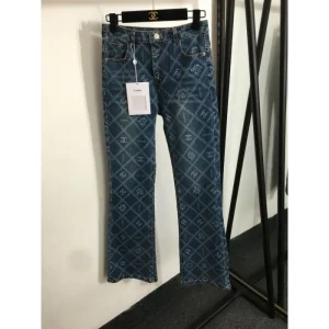 シャネル (CHANEL) 2025SS新作 CCロゴ デニムジーンズ サマースタイル 商品画像 1