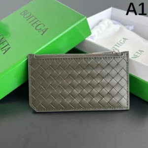2025SS お洒落な印象に BOTTEGA VENETA ボッテガヴェネタ カードケース 商品画像 1