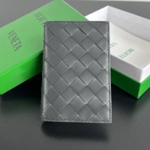 2025SS 最後のチャンス BOTTEGA VENETA ボッテガヴェネタ カードケース 商品画像 1