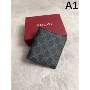 2025SS 人気セール100%新品 GUCCI グッチ 二つ折り財布 商品画像 1