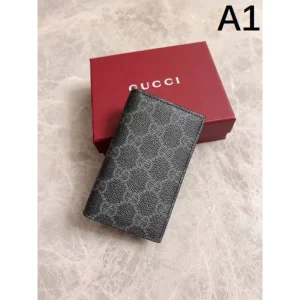 2025SS 今や定番アイテム好評品 GUCCI グッチ カードケース 商品画像 1