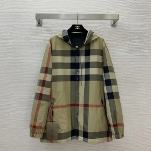 2025SS ブルゾンコート BURBERRY バーバリー ベスト系のアイテム 商品画像 1