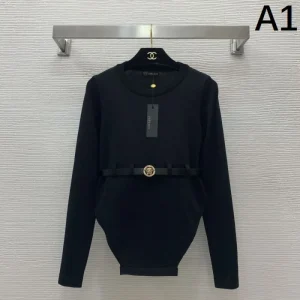 2025SS 長袖ニット VERSACE ヴェルサーチェ お目立ち度の高い新品 商品画像 1