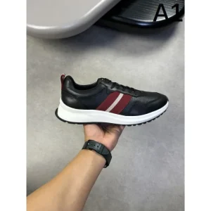 BALLY バリー 2025SS レトロ感のあるデザイン メンズ用 スニーカー 商品画像 1