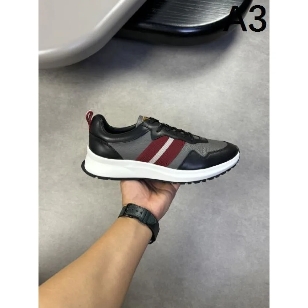 BALLY バリー 2025SS レトロ感のあるデザイン メンズ用 スニーカー 商品画像 3