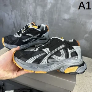 BALENCIAGA バレンシアガ 2025SS トレンド感抜群 メンズ用 スニーカー 商品画像 1