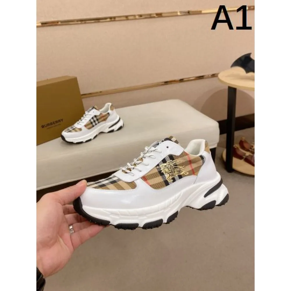 2025SS スニーカー BURBERRY バーバリー 絶大な人気を誇る春夏の新作スニーカー 商品画像 1