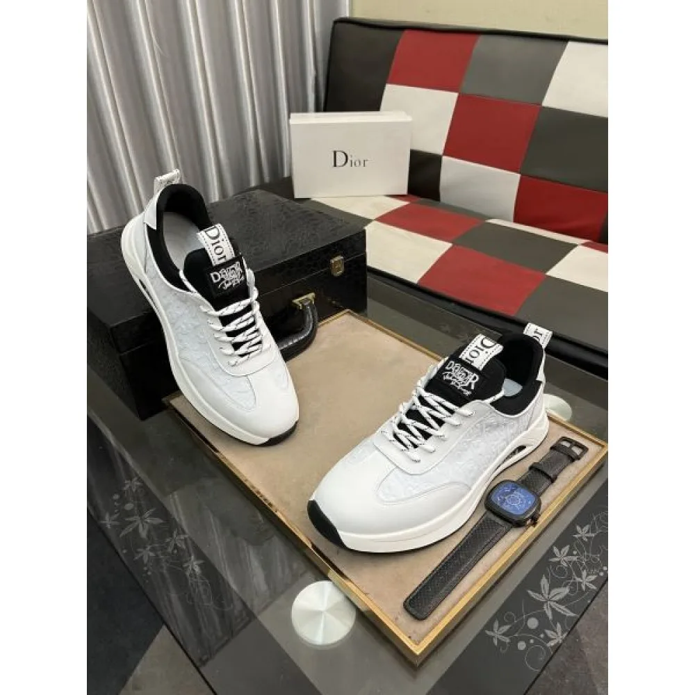DIOR ディオール 2025SS 見た目以上のかっこいい メンズ用 スニーカー 商品画像 4