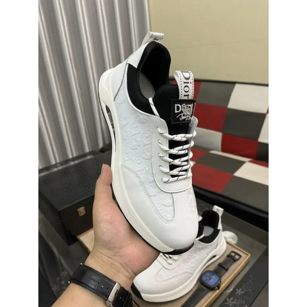 DIOR ディオール 2025SS 見た目以上のかっこいい メンズ用 スニーカー 商品画像 5