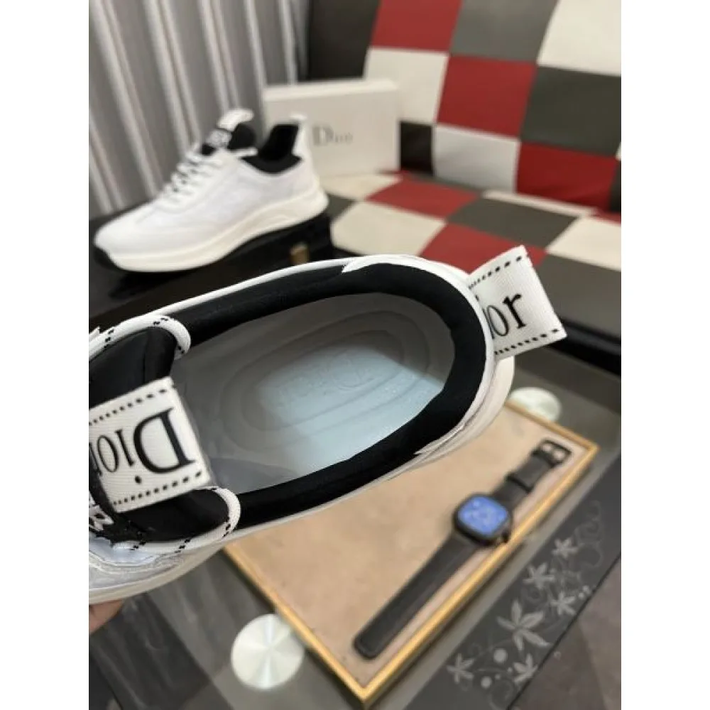 DIOR ディオール 2025SS 見た目以上のかっこいい メンズ用 スニーカー 商品画像 8