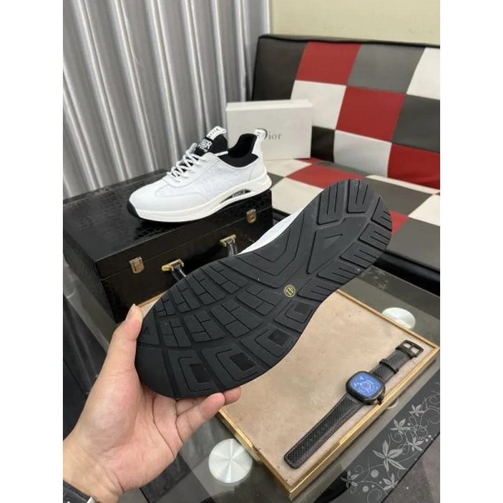 DIOR ディオール 2025SS 見た目以上のかっこいい メンズ用 スニーカー 商品画像 9
