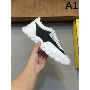 FENDI フェンデイ 2025SS おしゃれに着こなせる メンズ用 スニーカー 商品画像 1