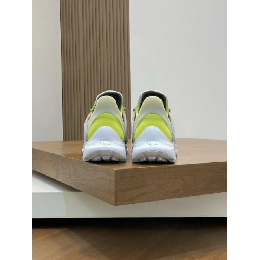 FENDI フェンデイ 2025SS 今シーズンは特に人気 メンズ用 スニーカー 商品画像 8