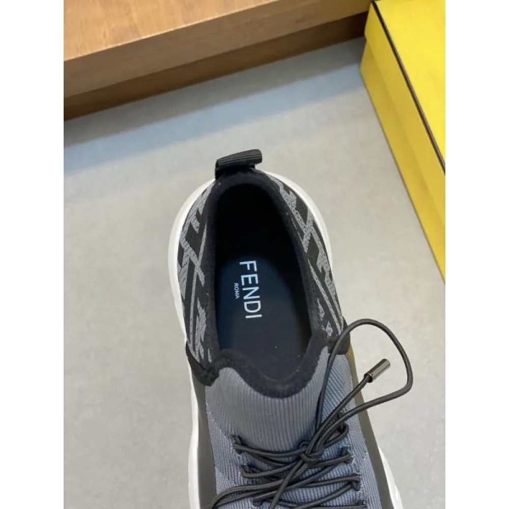 FENDI フェンデイ 2025SS 毎シーズン人気が高い メンズ用 スニーカー 商品画像 7