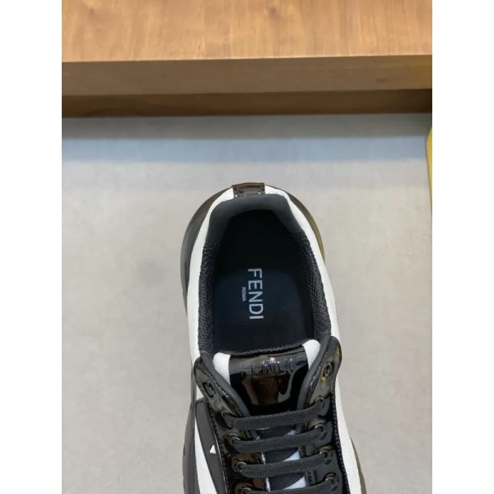FENDI フェンデイ 2025SS 気になるアイテム人気 メンズ用 スニーカー 商品画像 8