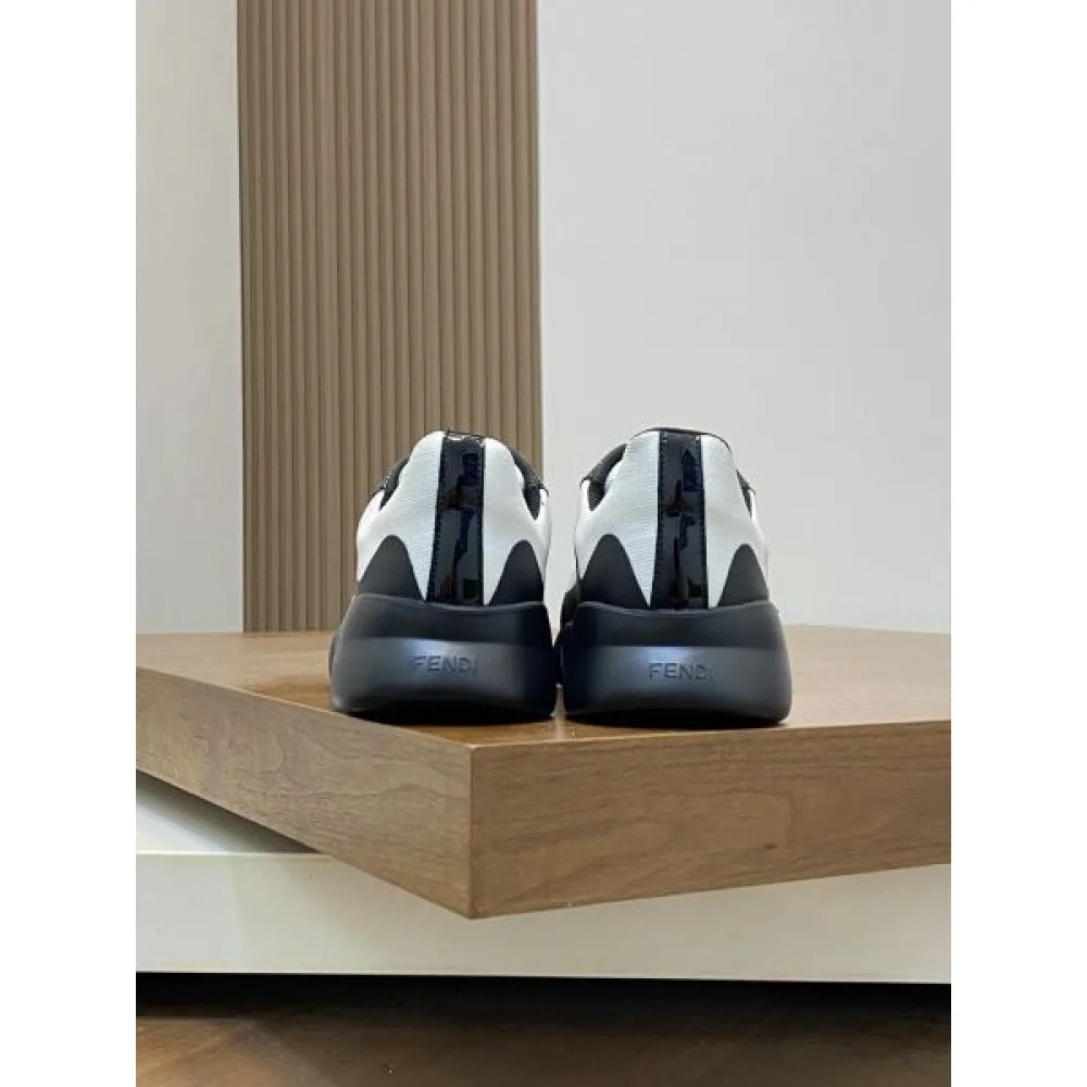 FENDI フェンデイ 2025SS 気になるアイテム人気 メンズ用 スニーカー 商品画像 9