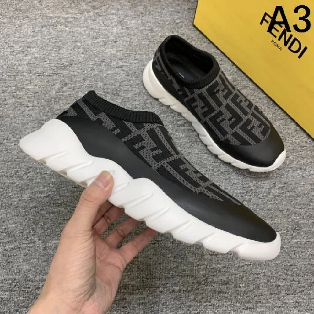 FENDI フェンデイ 2025SS 春夏新作奇跡の再入荷 メンズ用 スニーカー 商品画像 3
