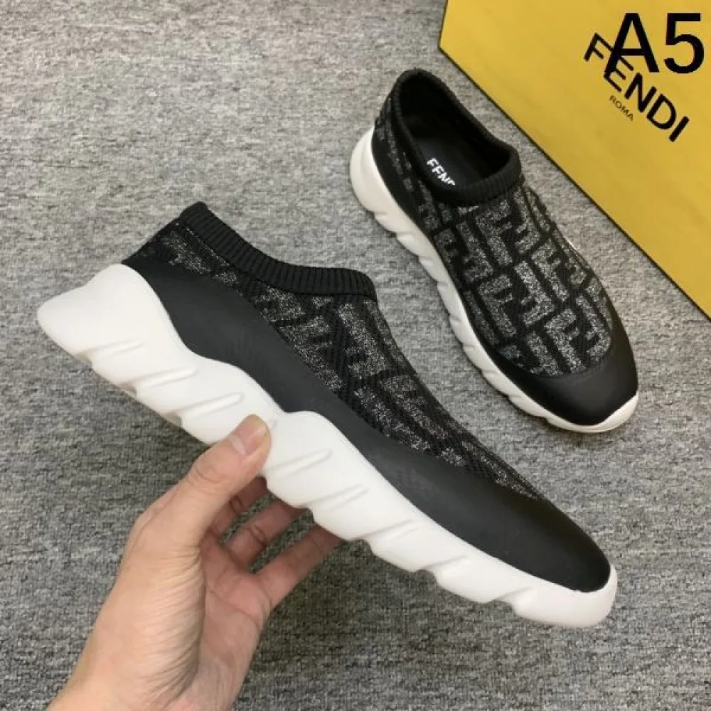 FENDI フェンデイ 2025SS 春夏新作奇跡の再入荷 メンズ用 スニーカー 商品画像 5
