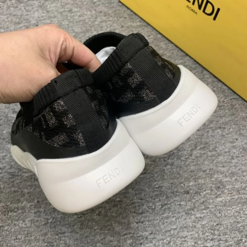 FENDI フェンデイ 2025SS 春夏新作奇跡の再入荷 メンズ用 スニーカー 商品画像 9
