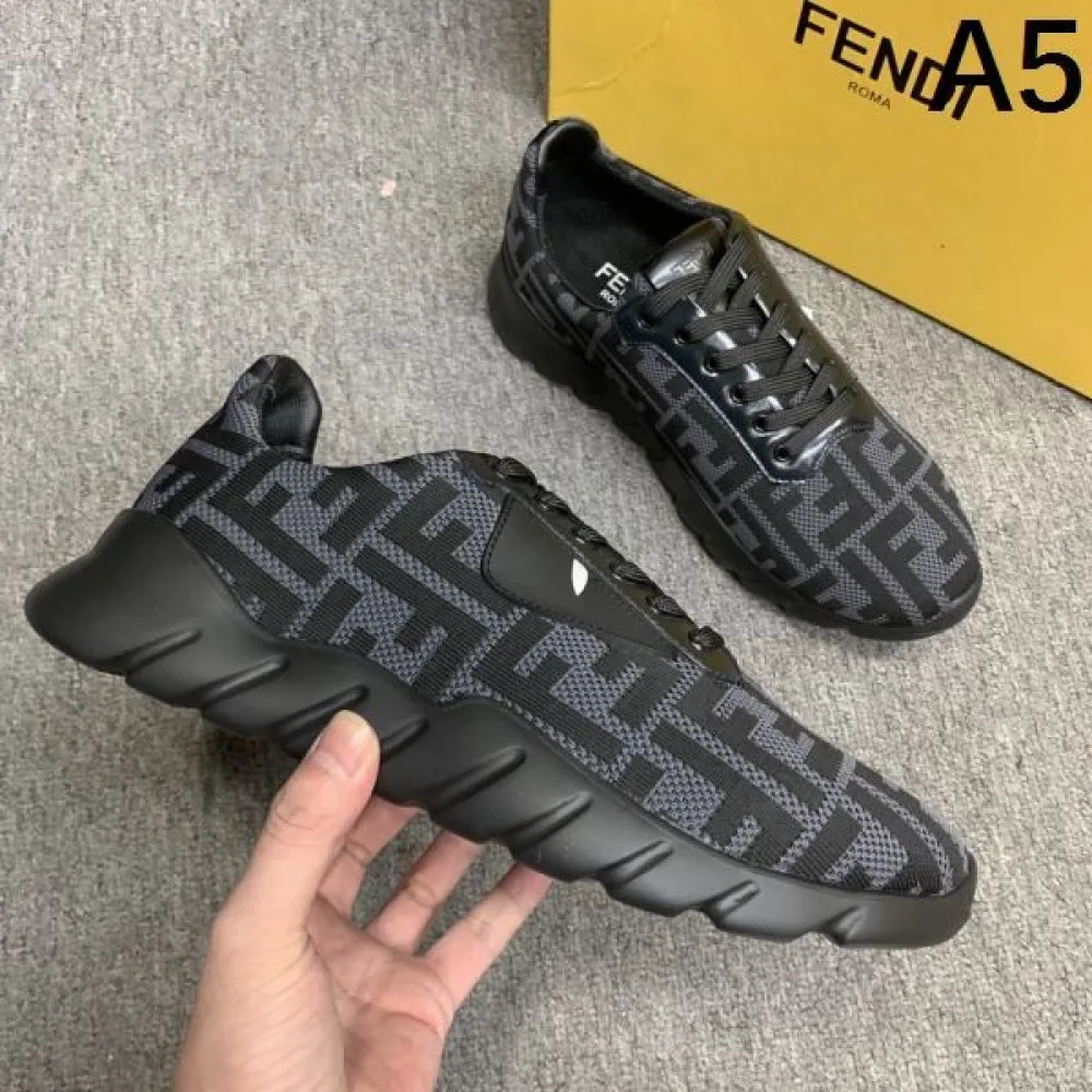 FENDI フェンデイ 2025SS 着心地のいいサイズ感 メンズ用 スニーカー 商品画像 5