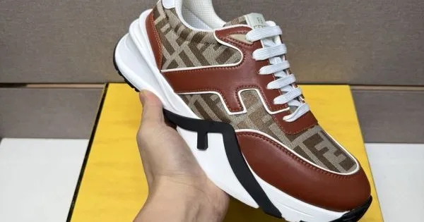 2025秋冬新作 FENDI フェンディ メンズ スニーカー 高評価レビュー多数の注目アイテム 商品画像 11