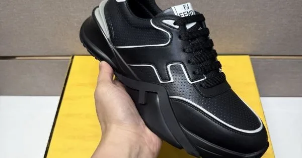 2025秋冬新作 FENDI フェンディ メンズ スニーカー 話題の新作がついに登場 商品画像 11
