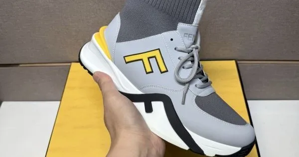 2025秋冬新作 FENDI フェンディ メンズ スニーカー 圧倒的高級感のプレミアムモデル 商品画像 11