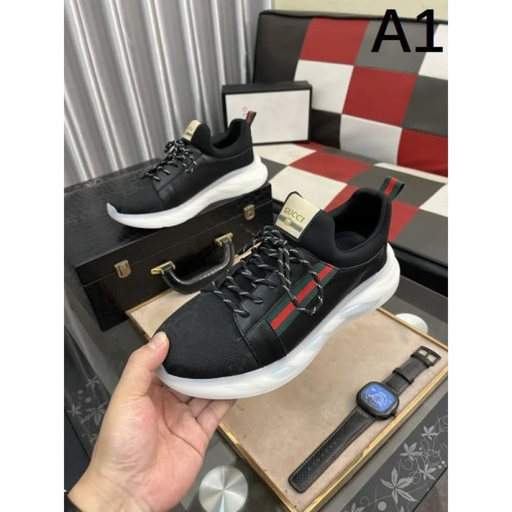 GUCCI グッチ 2025SS 春夏入荷大人気モデル メンズ用 スニーカー 商品画像 1