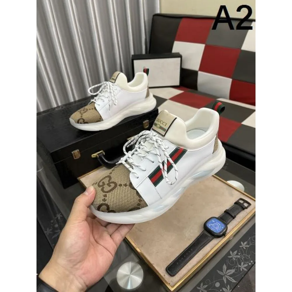 GUCCI グッチ 2025SS 春夏入荷大人気モデル メンズ用 スニーカー 商品画像 2