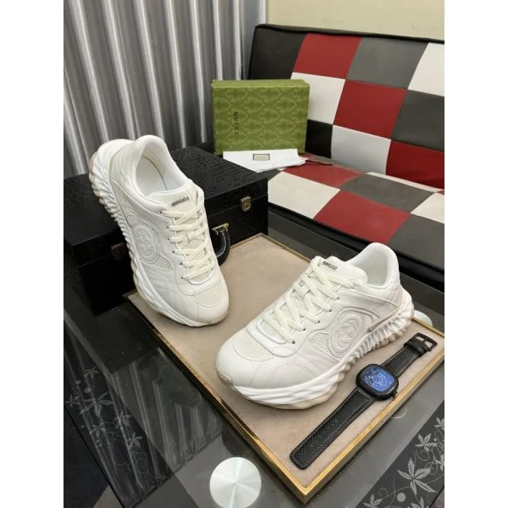 GUCCI グッチ 2025SS 春夏で人気の限定新作 メンズ用 スニーカー 商品画像 4