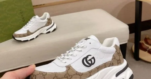 2025SS スニーカー GUCCI グッチ 夏の定番!人気ブランドの必須アイテム 商品画像 12