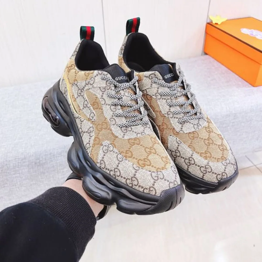 2025FW メンズ スニーカー GUCCI グッチ 目を離せない冬季新作が登場 商品画像 5