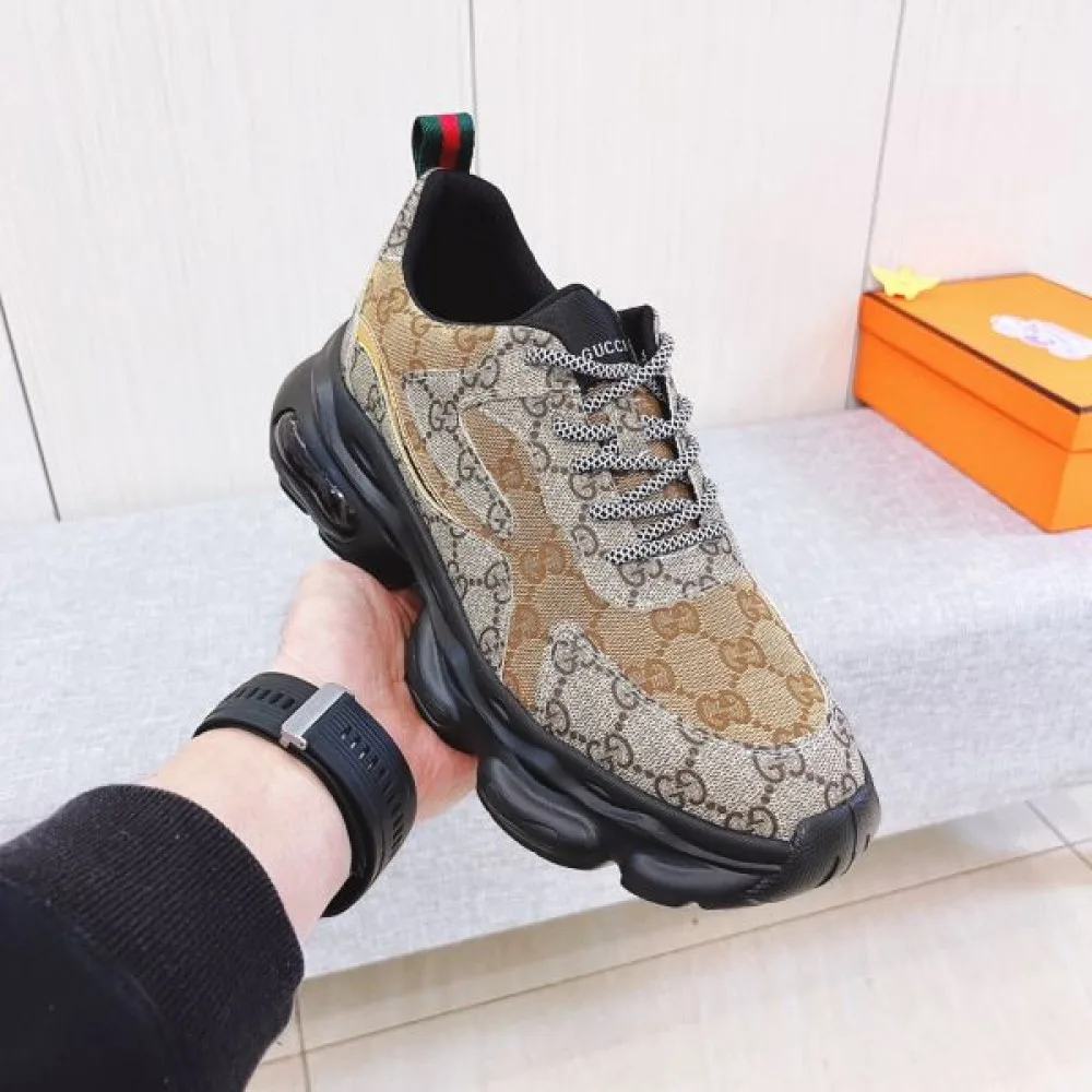 2025FW メンズ スニーカー GUCCI グッチ 目を離せない冬季新作が登場 商品画像 6