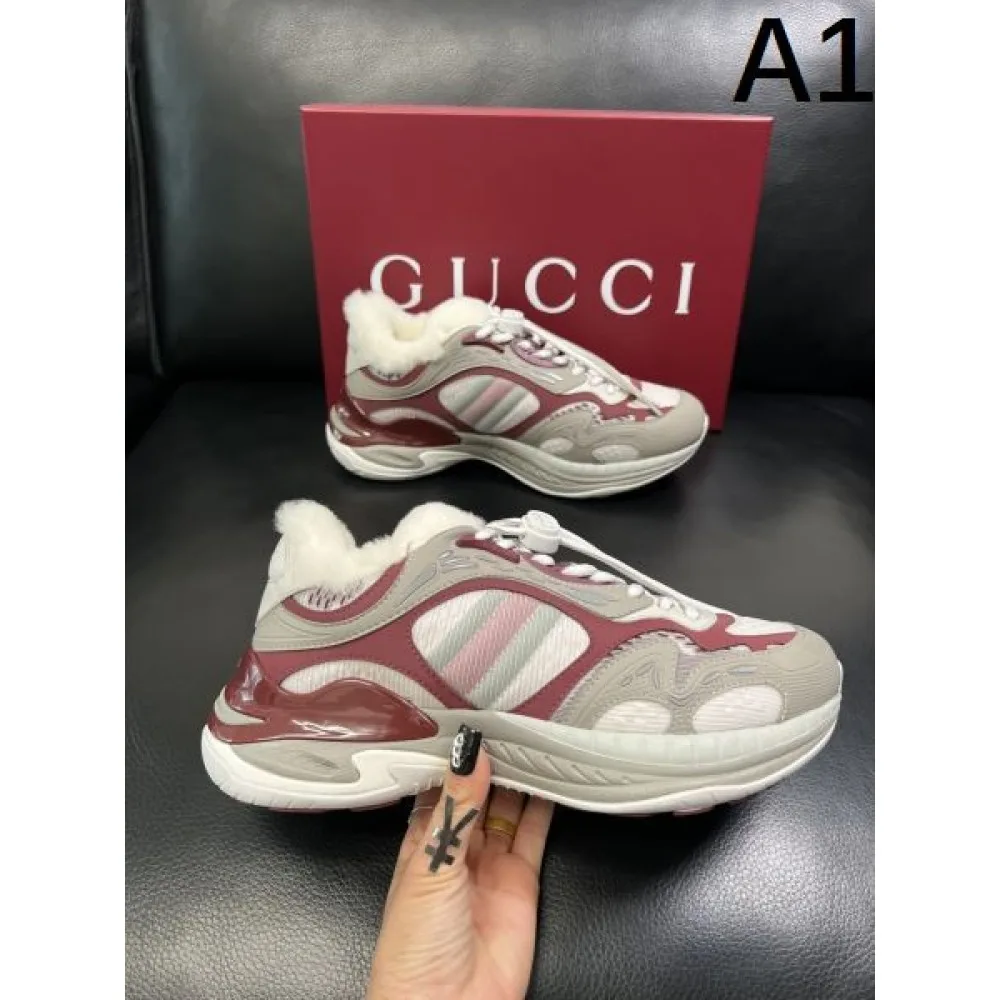2025FW メンズ スニーカー GUCCI グッチ 一目瞭然!人気ブランドの新作登場 商品画像 1